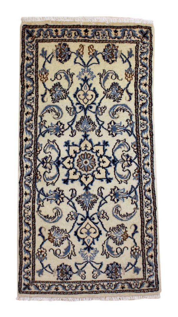 Nain Teppich 136 x 67 cm florales Medaillon, handgeknüpft