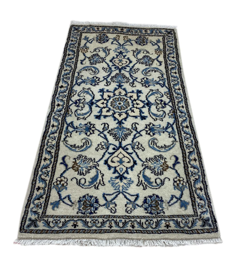 Nain Teppich 136 x 67 cm florales Medaillon, handgeknüpft