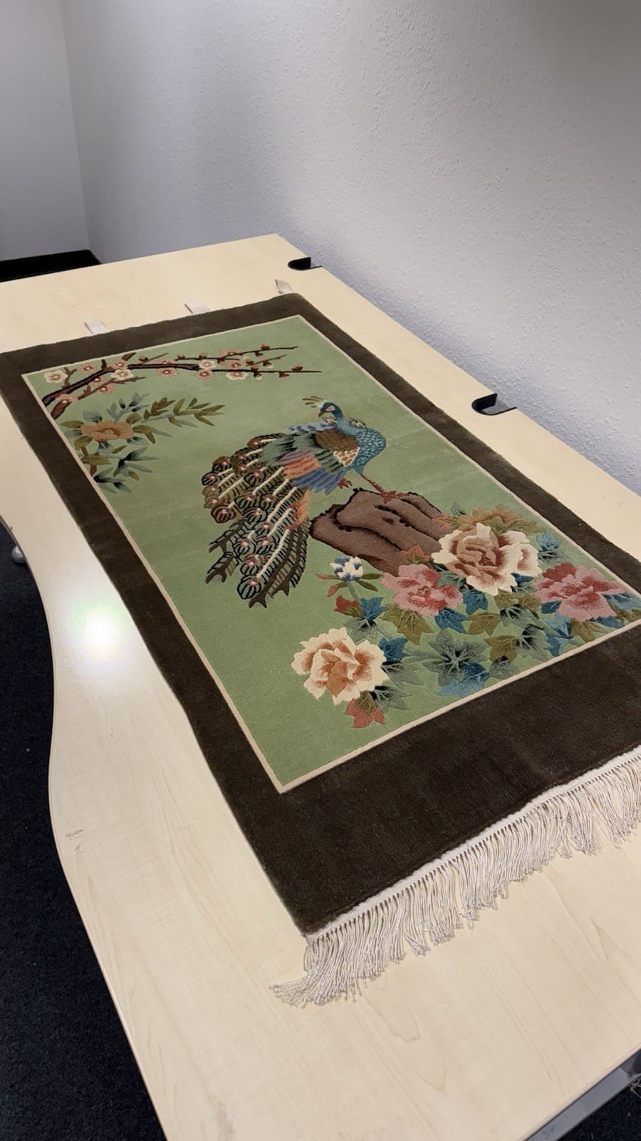 Orientteppich 125 x 70 cm aus reiner Seide, handgeknüpft, 3D-Effekt