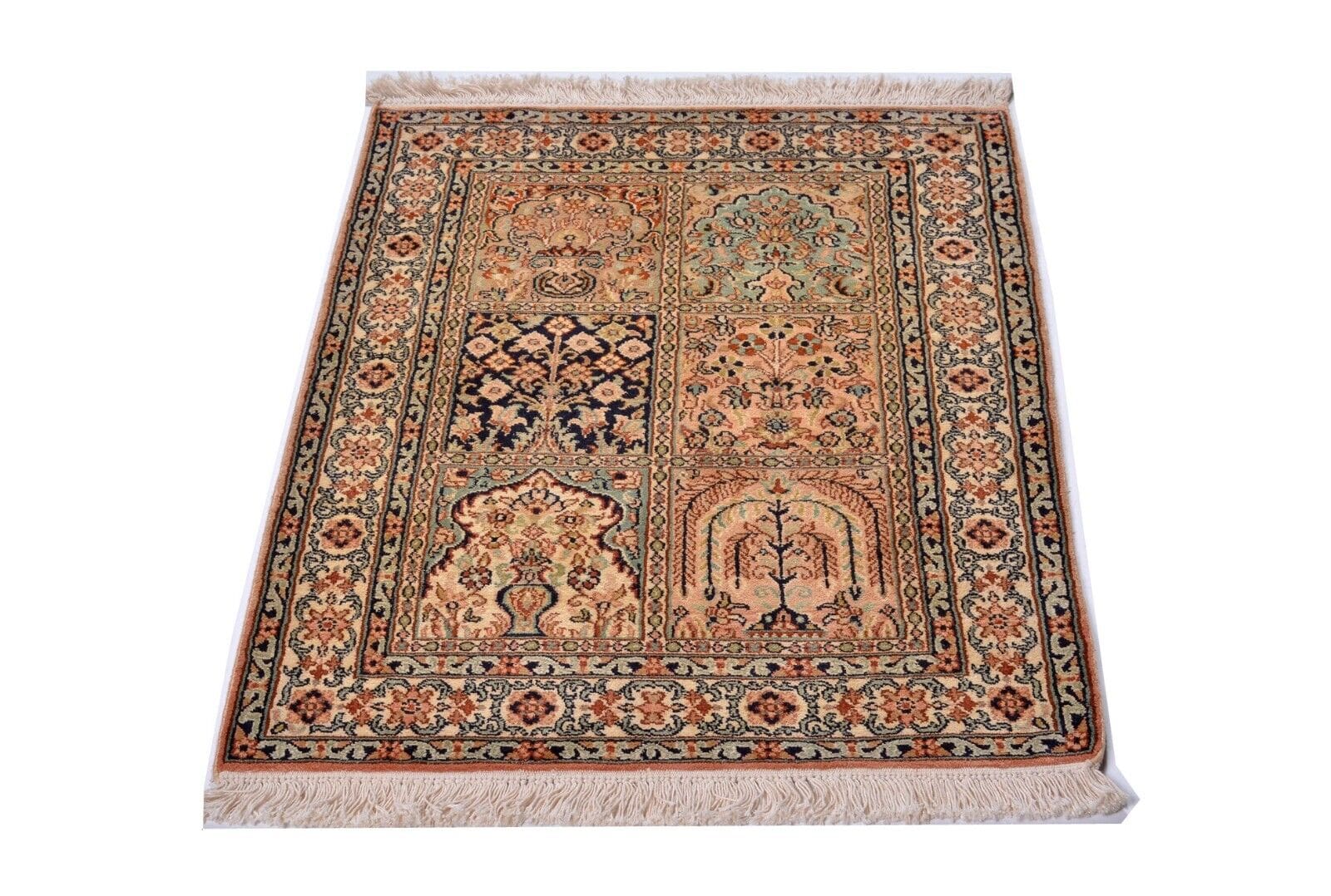 Handgeknüpfter Orientteppich 95x65 cm, 550.000 Knoten, Seide