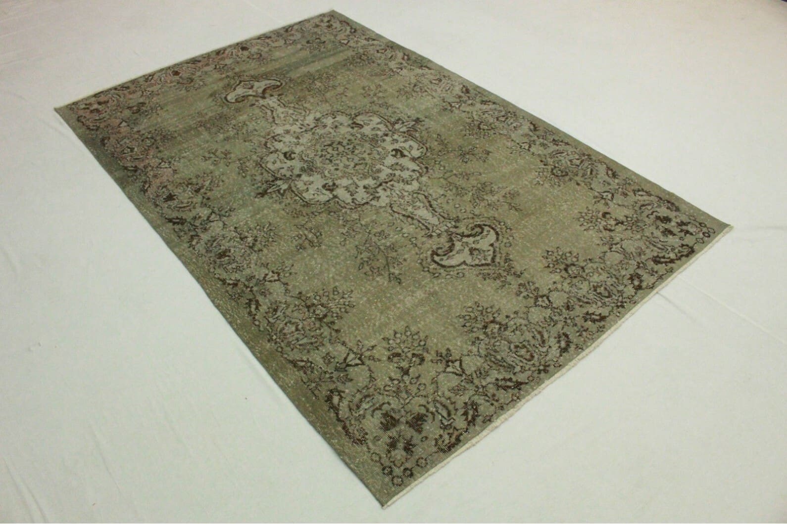 Vintage Orientteppich Grau 285x191cm, handgeknüpft, Unikat