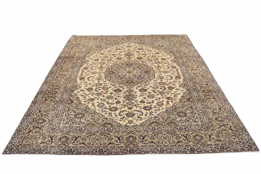 Keshan Orientteppich 370x273 cm | Traditionelles Medaillon-Muster | handgeknüpft