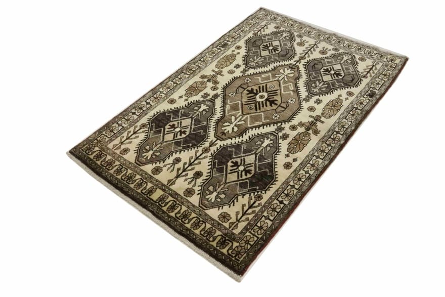 Handgeknüpfter Ghashghai Teppich 218x138 cm, 160.000 Knoten, Perserteppich