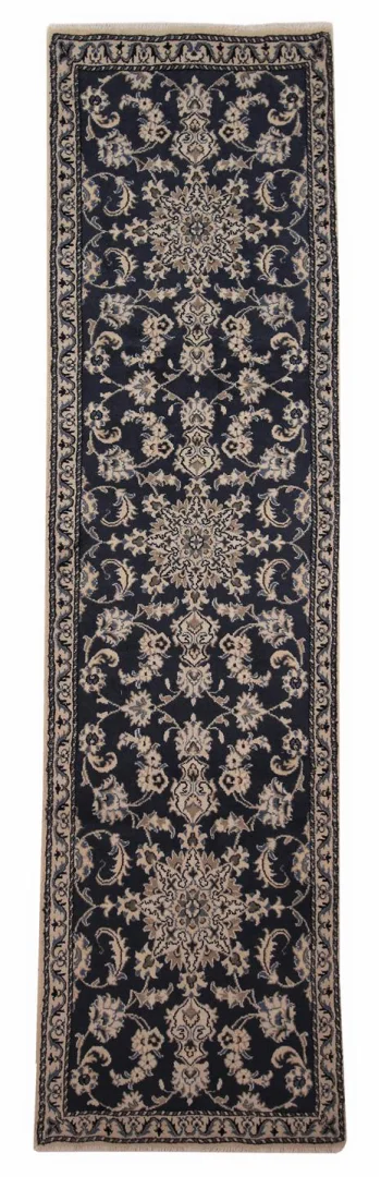 Orientteppich Nain 289 x 77 cm – 9-Lah, florales Muster, handgeknüpft