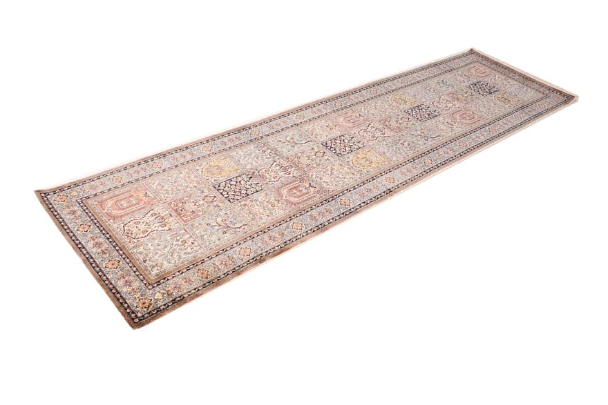 Exquisiter Kaschmir Seidenteppich 2359x97 cm mit Blumenmotiv, handgeknüpft