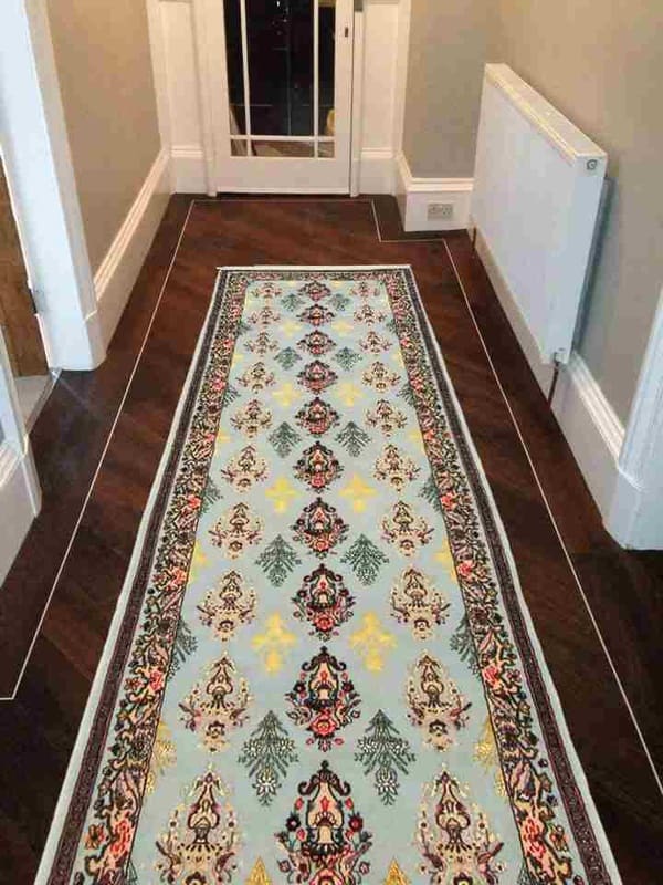 Isfahan Teppich 226x79 cm, 650.000 Knoten, handgeknüpft, Perserteppich