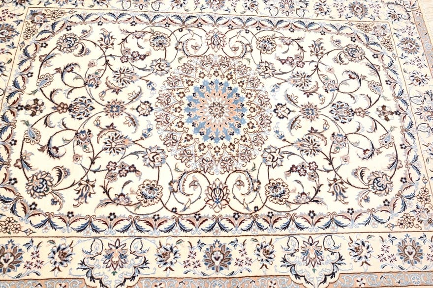 Nain 6 La Teppich 166x111 cm - Creme-Pastell, handgeknüpft, Orientteppich