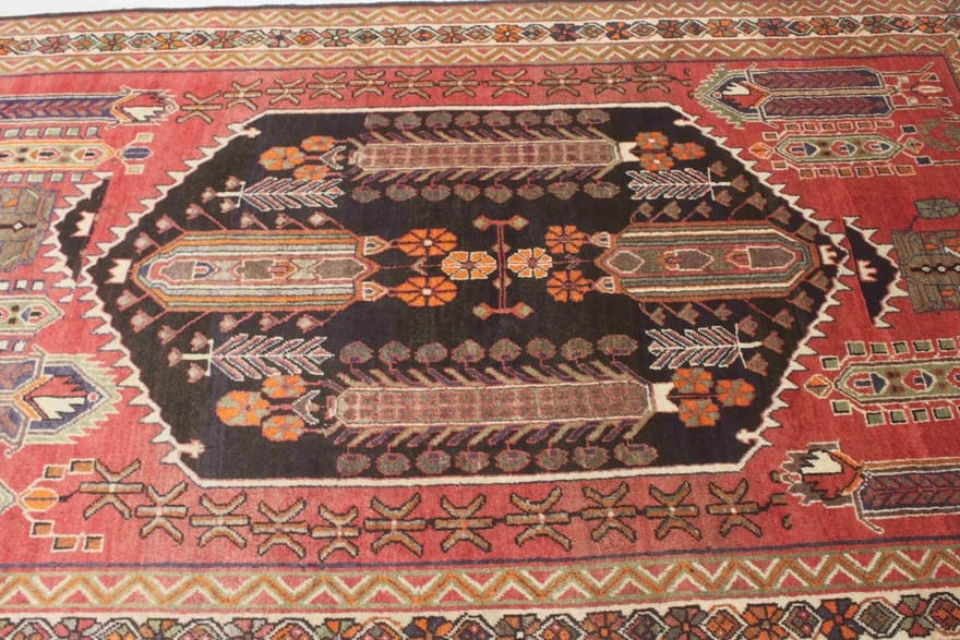Handgeknüpfter Perserteppich 269x155 cm, 90.000 Knoten, Wolle