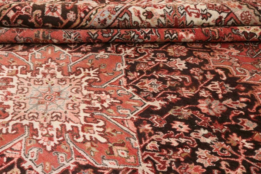 Orientteppich Heriz 380x293 cm - Handgeknüpft, traditionell, rot