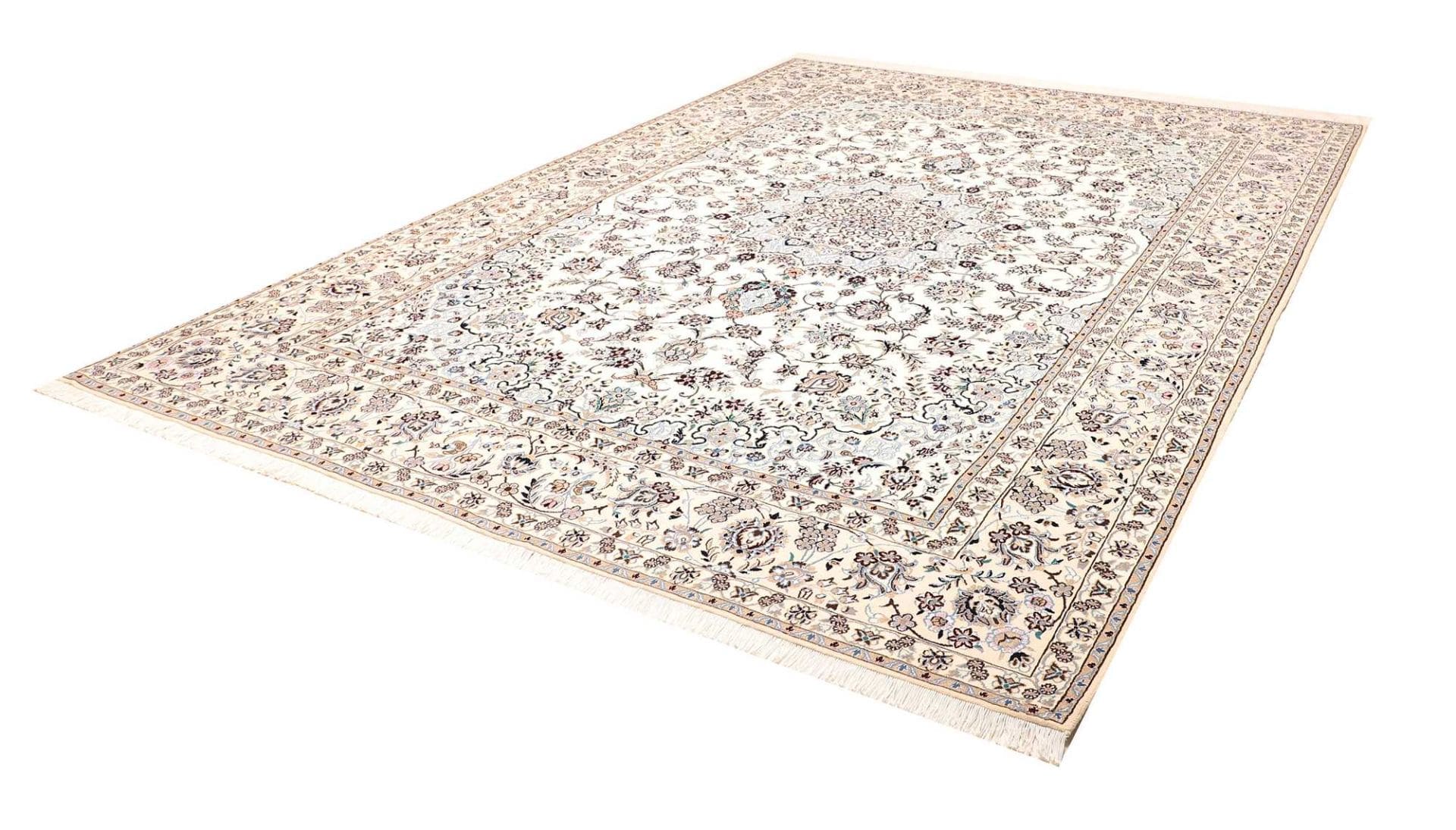 Nain Teppich 256 x 355 cm, handgeknüpft, florales Design, Perserteppich