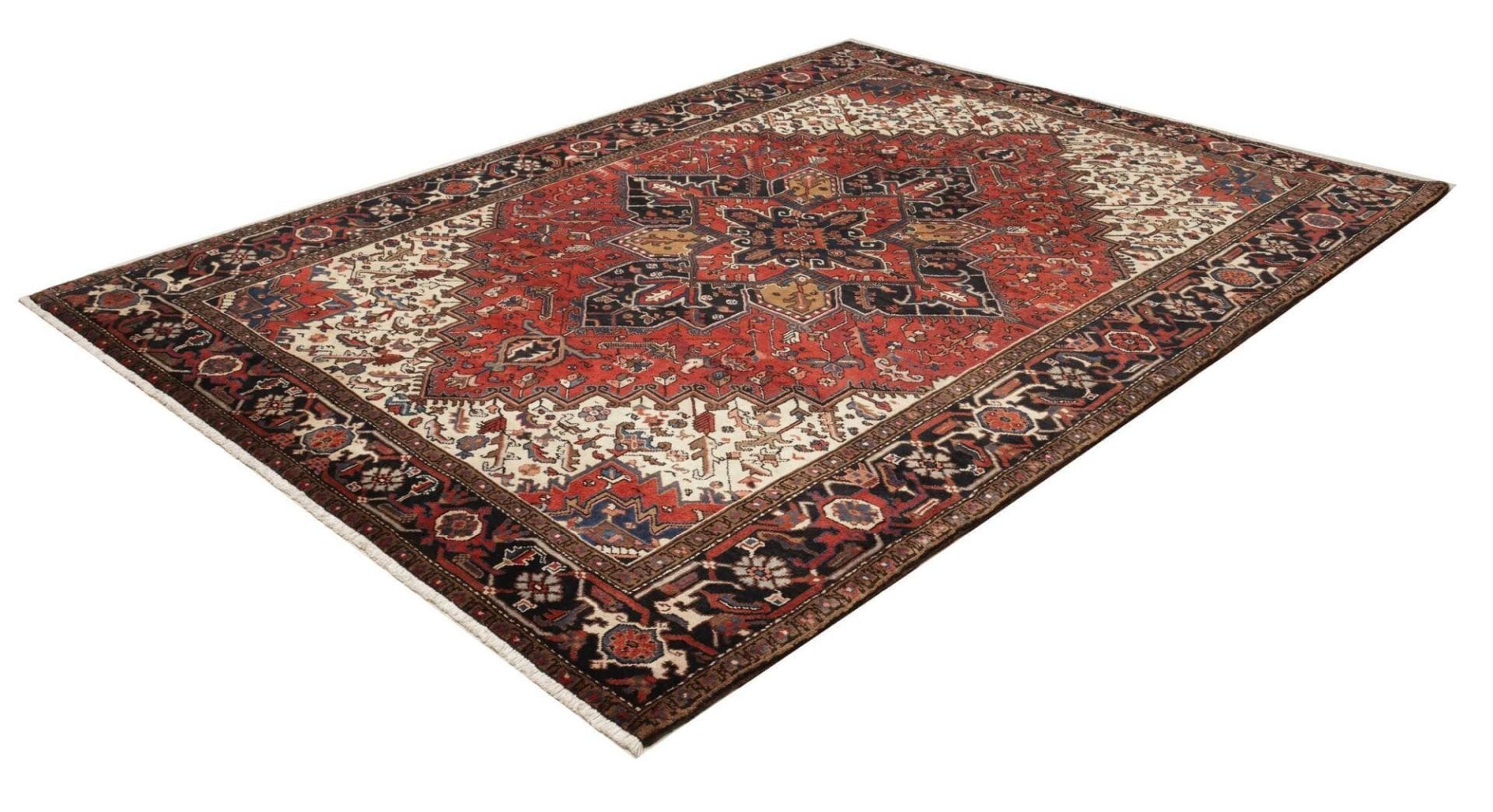 Heriz Teppich 218 x 290 cm, handgeknüpft, rustikales Design
