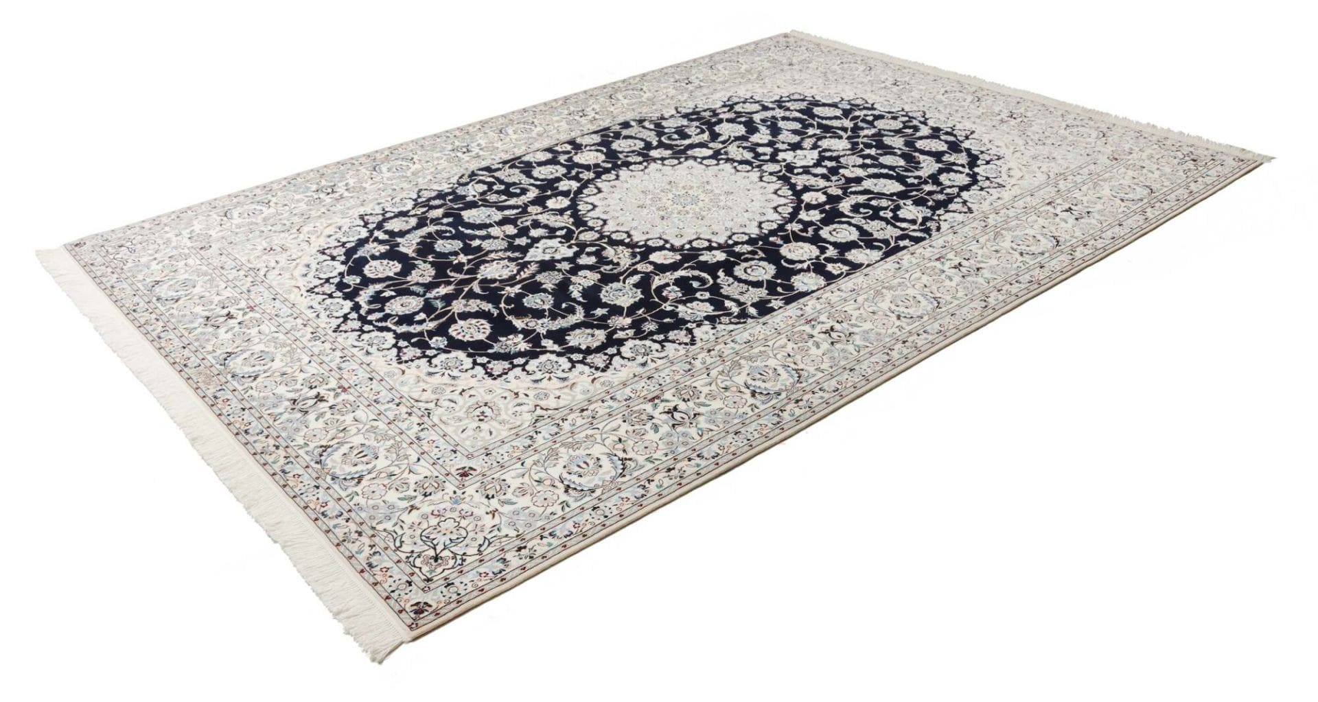 Nain Teppich 214 x 308 cm, florale Muster, handgeknüpft, Perserteppich