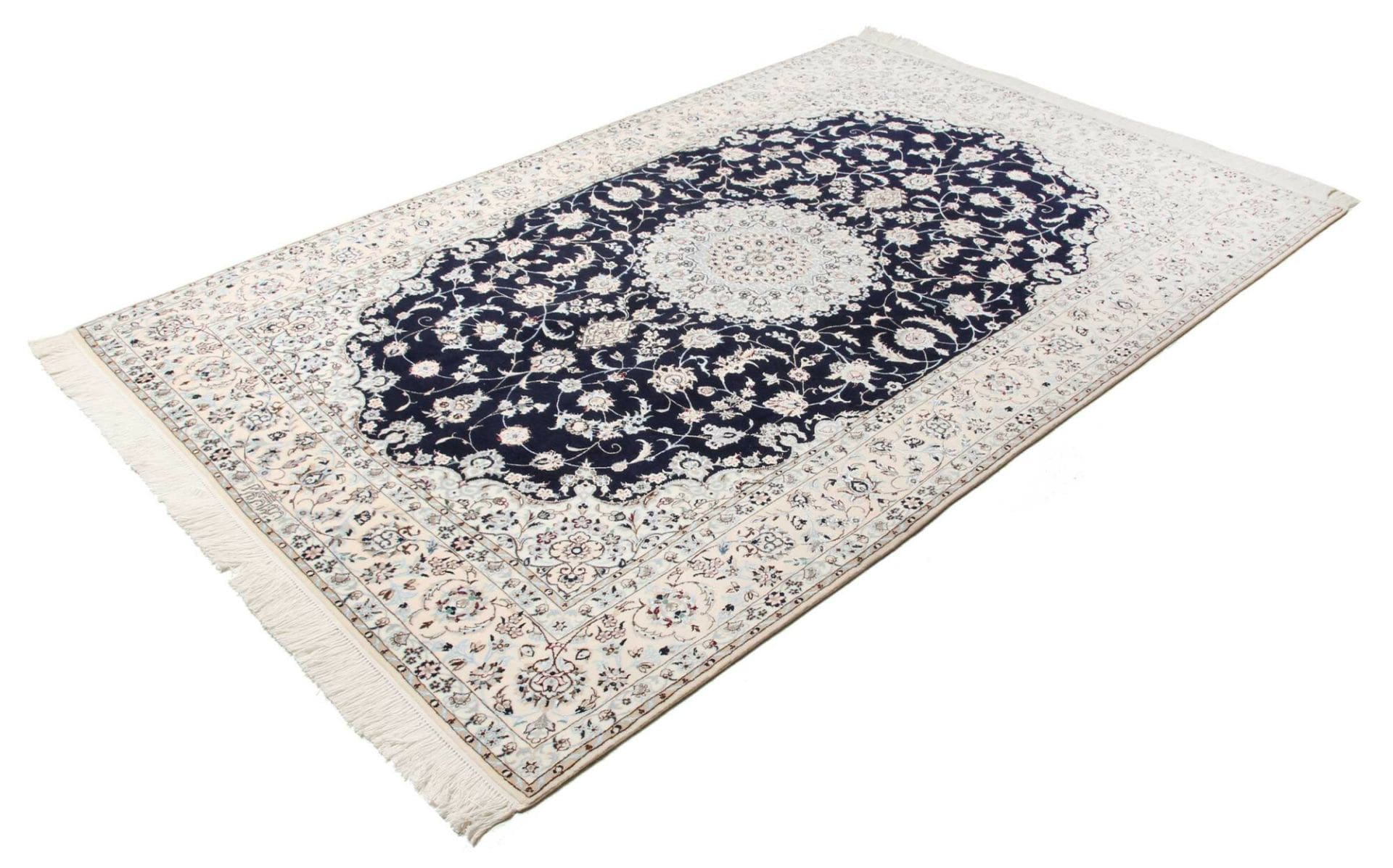 (Verkauft) Nain Teppich 156 x 240 cm, florale Muster, handgeknüpft, Perserteppich