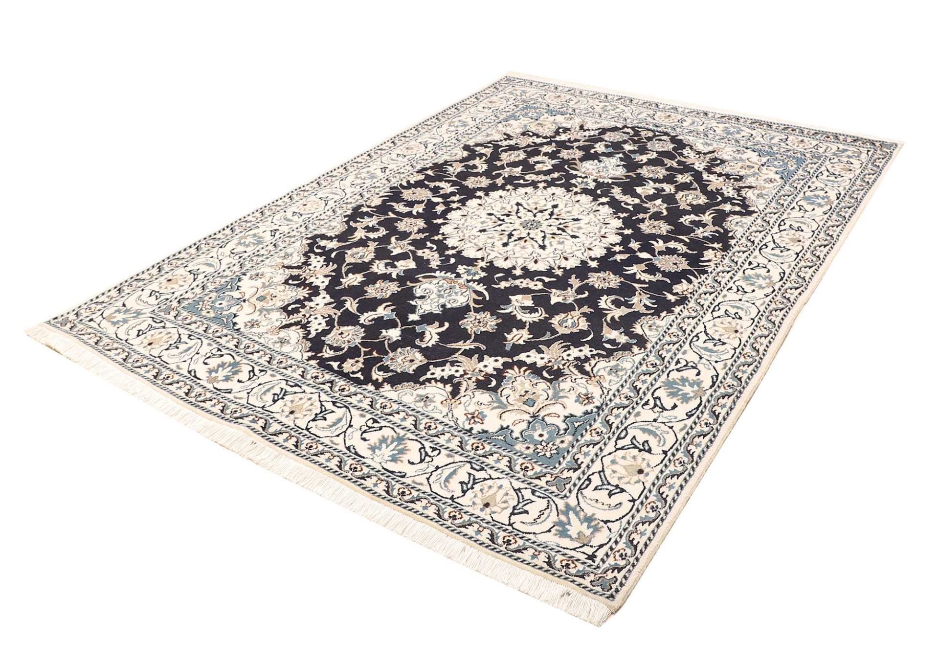 Nain Teppich 175 x 234 cm, florale Muster, handgeknüpft, Perserteppich