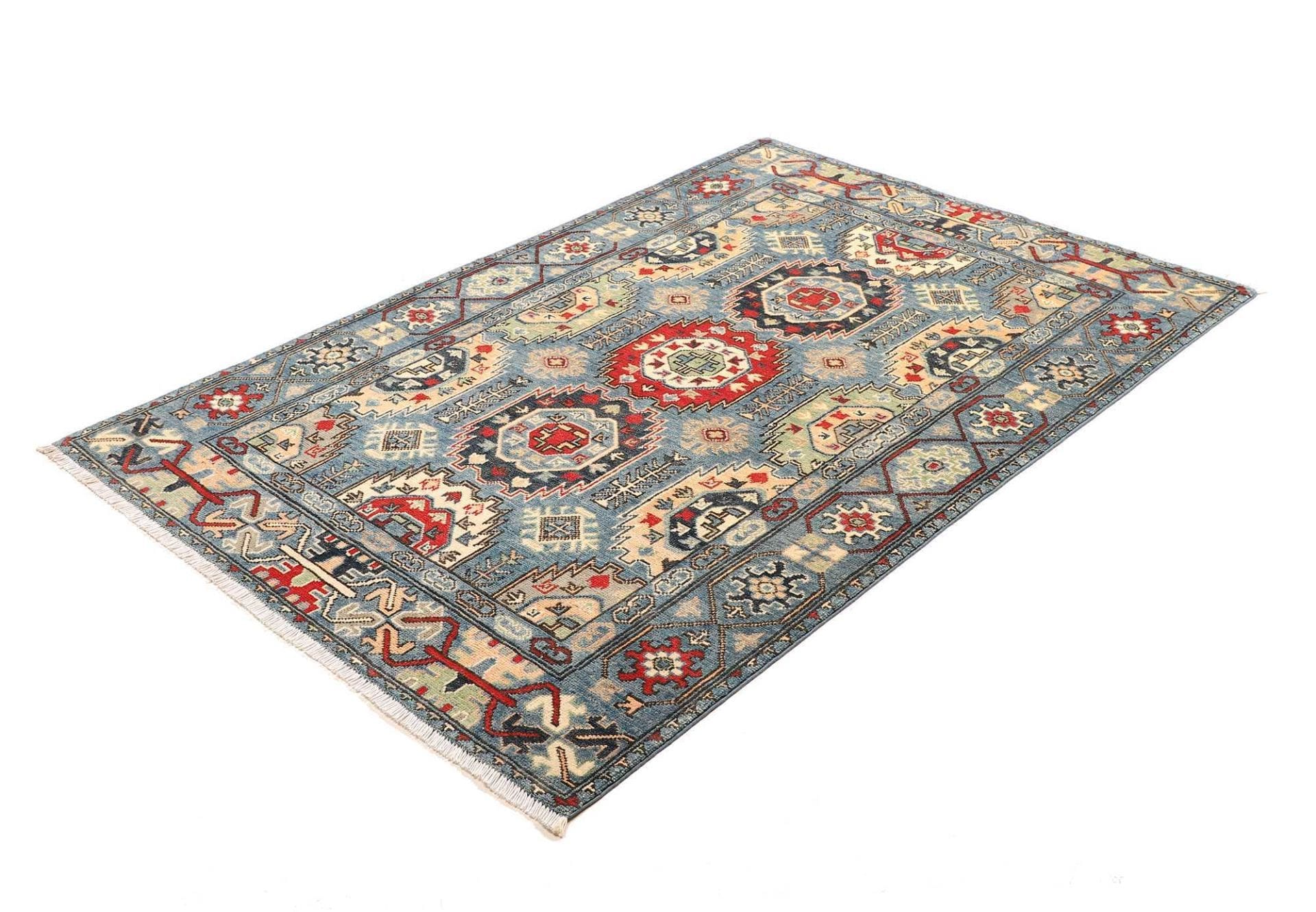 Kazak Teppich 128 x 179 cm, geometrisches Muster, handgeknüpft