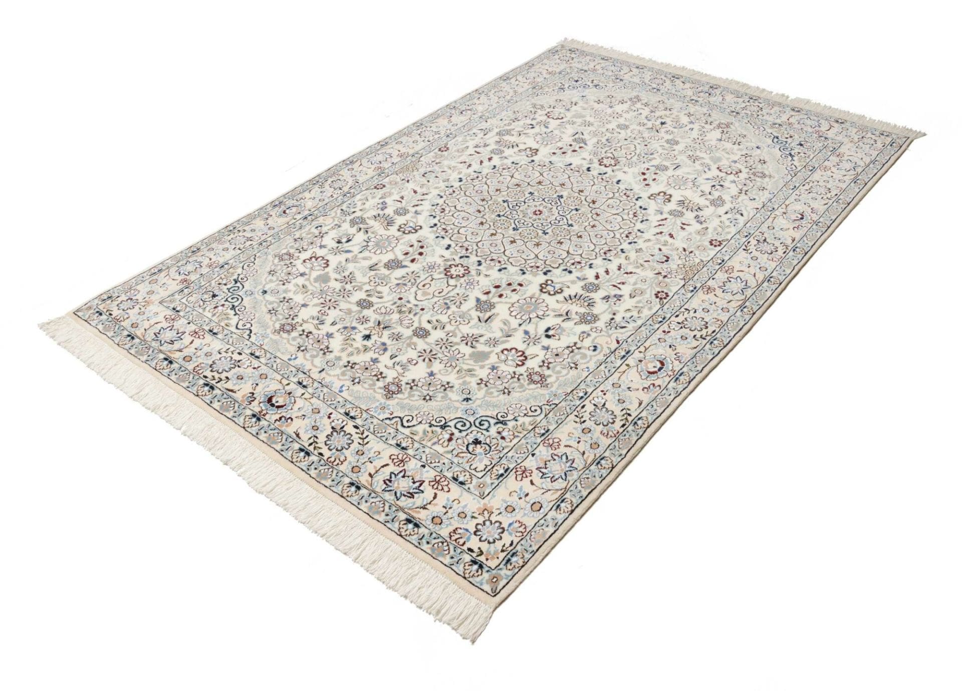 Nain Orientteppich 141 x 210cm, florales Design, handgeknüpft