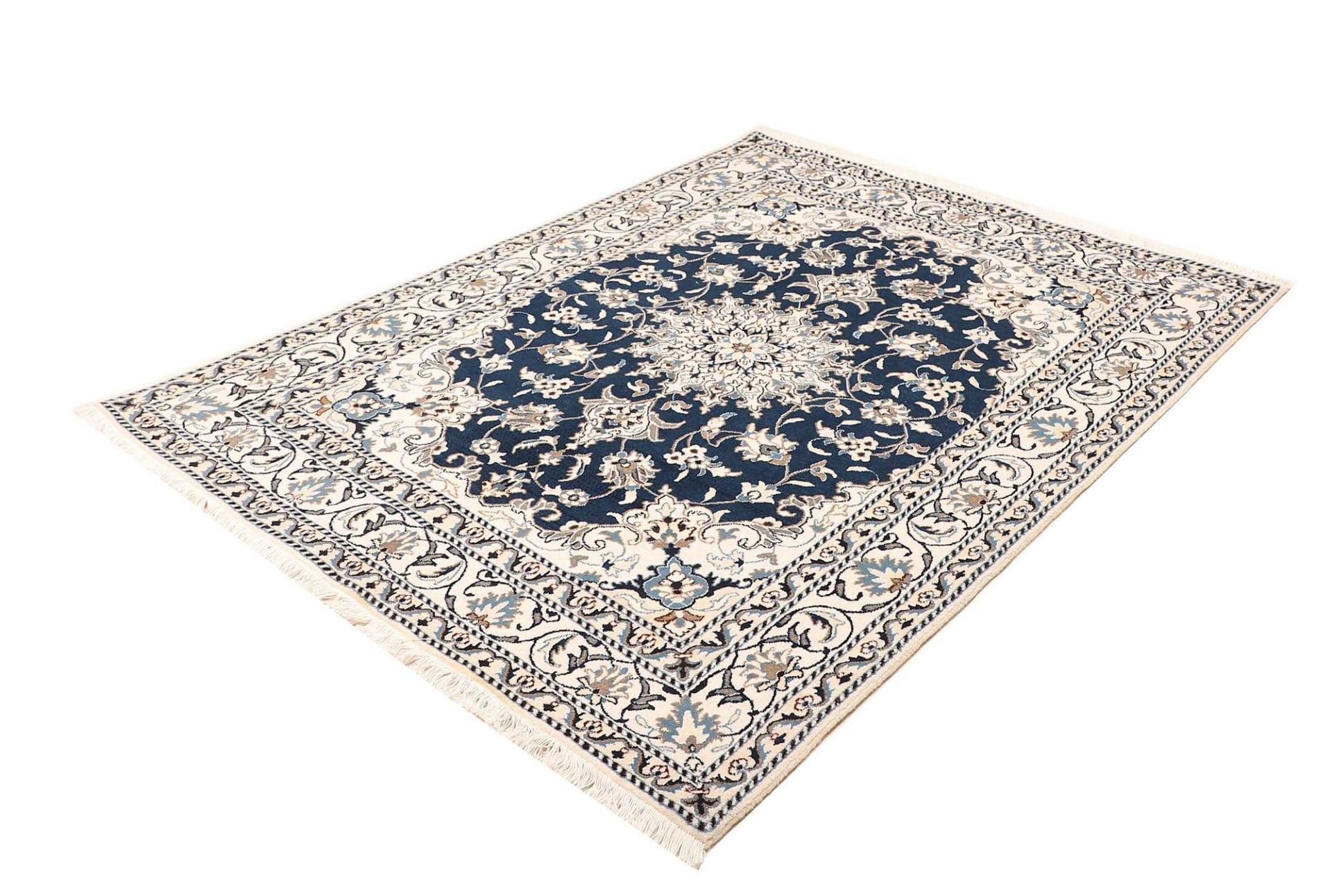 Nain Teppich 158 x 202cm, florales Design, Schurwolle, handgeknüpft