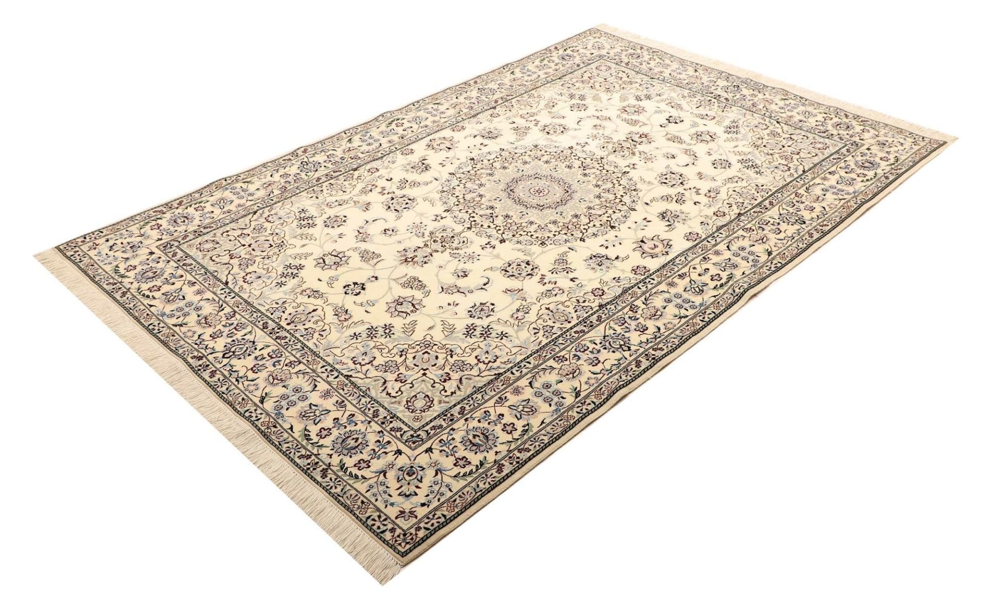 Nain Teppich 137 x 207 cm, florale Muster, handgeknüpft
