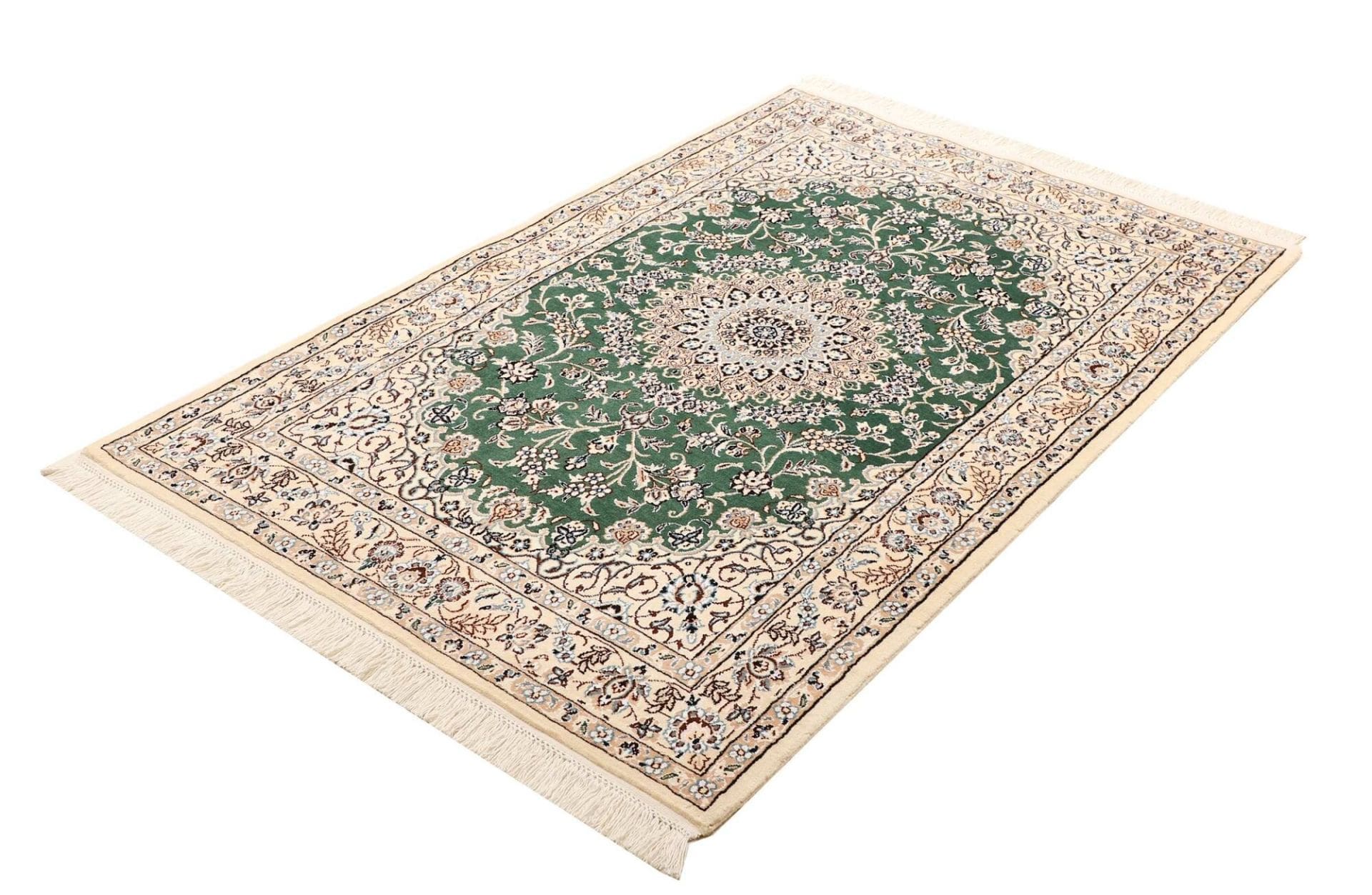 Nain Teppich 108 x 154cm, florales Muster, handgeknüpft, Perserteppich
