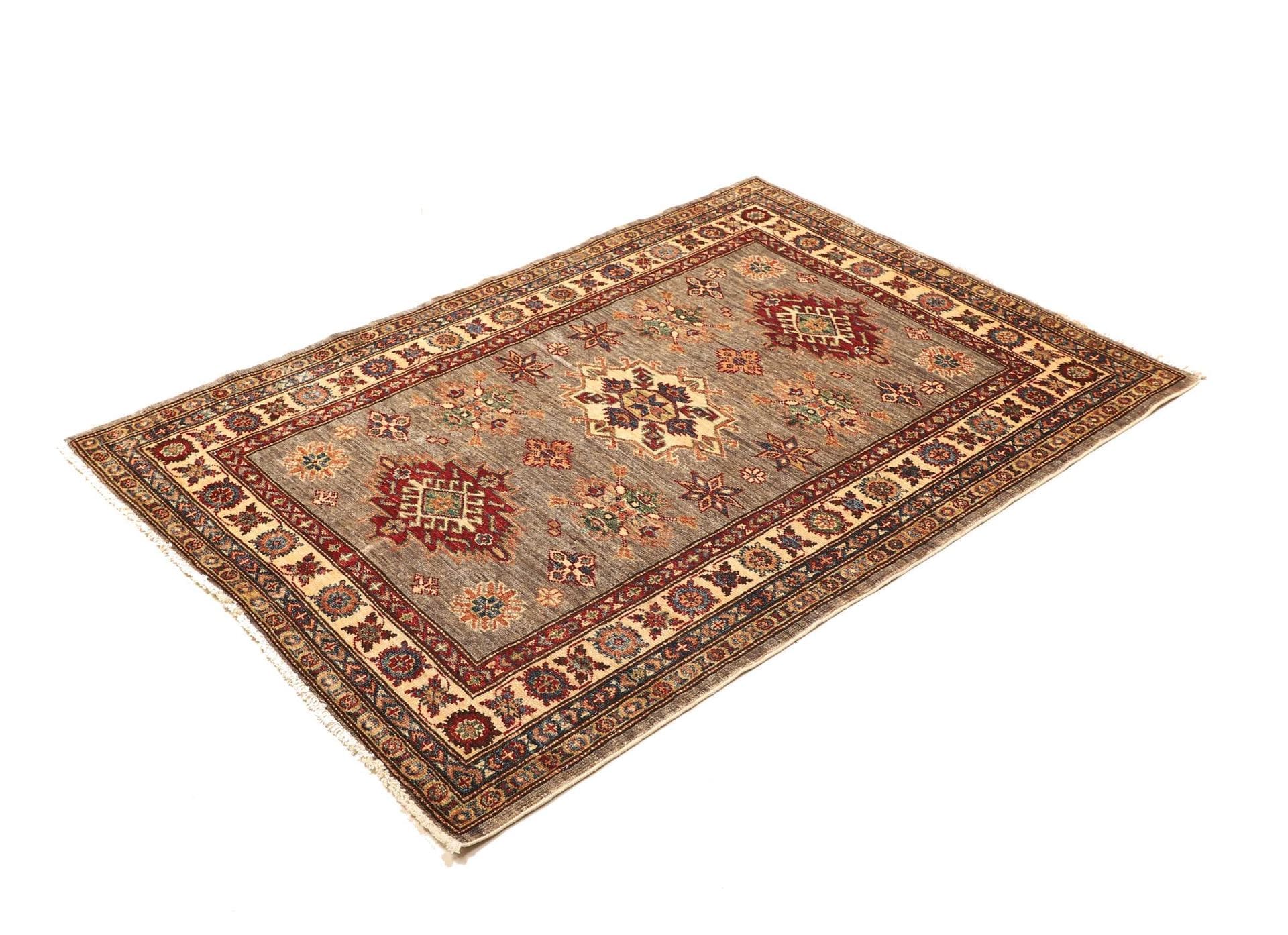 Kazak Teppich 106 x 144 cm, geometrisches Muster, handgeknüpft