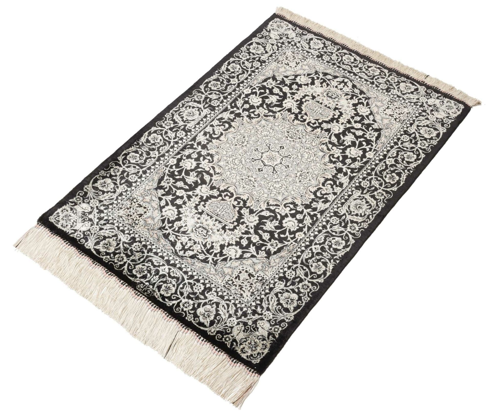 Eleganter Ghom Teppich 63 x 87cm aus Seide, handgeknüpft, Perserteppich