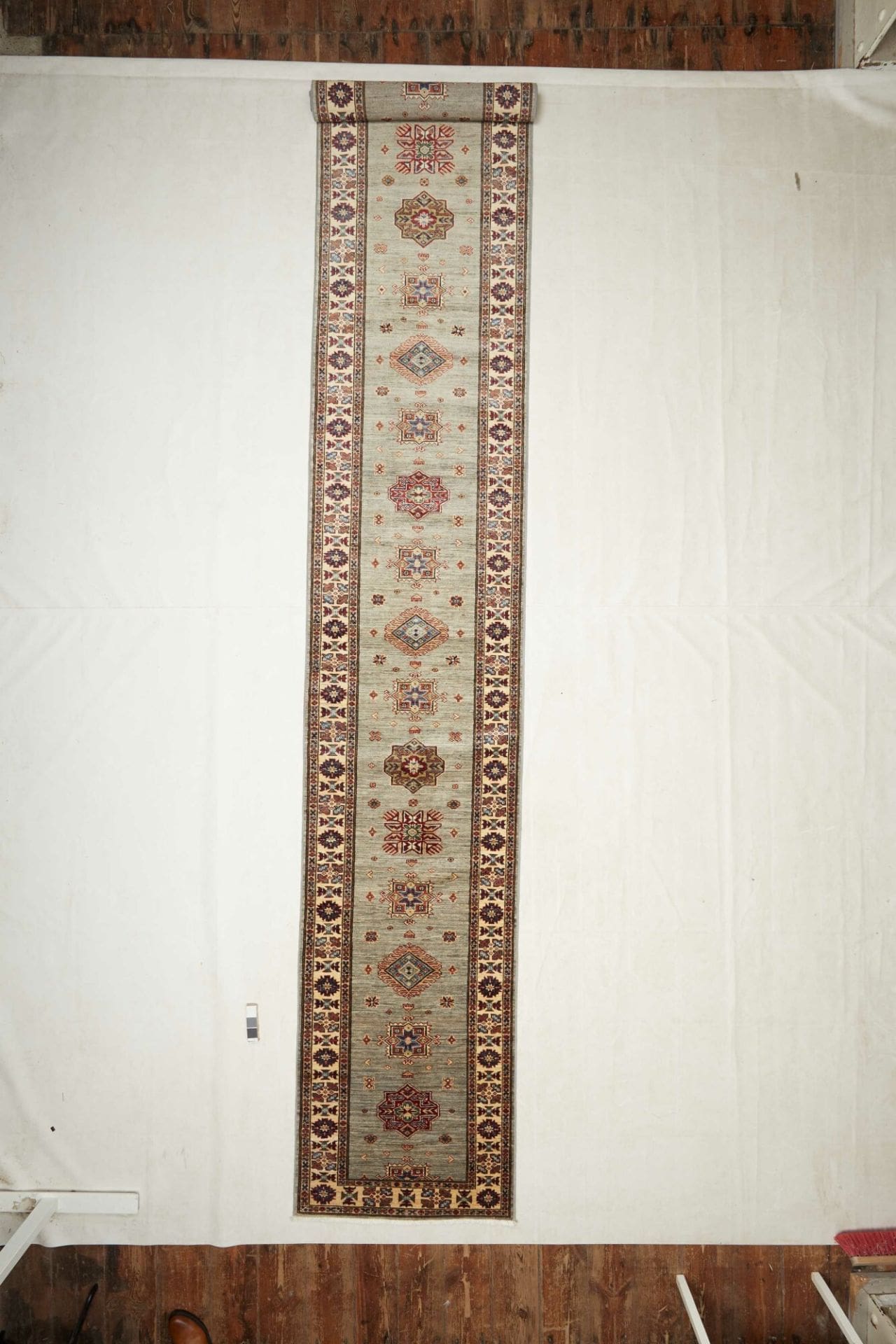 Kazak Teppich 89 x 578 cm, geometrisches Muster, handgeknüpft
