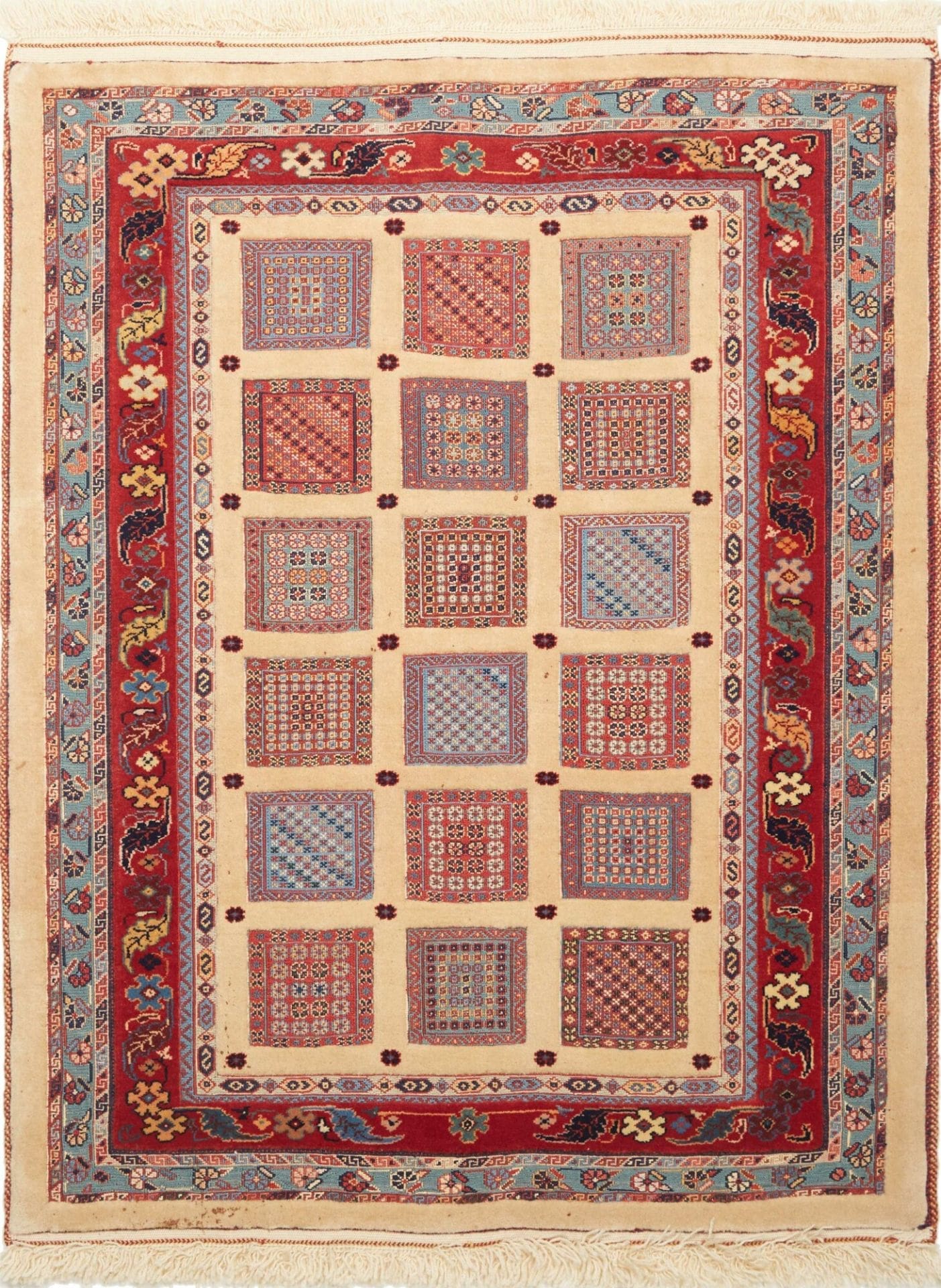 Perserteppich 106 x 129cm, Schurwolle, handgeknüpft, Nain Muster