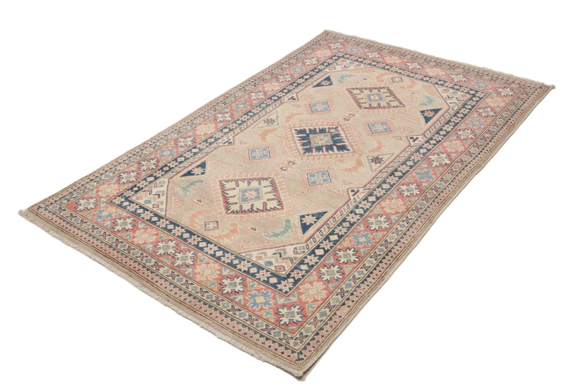 Kazak Teppich 119 x 186 cm, geometrisches Muster, handgeknüpft