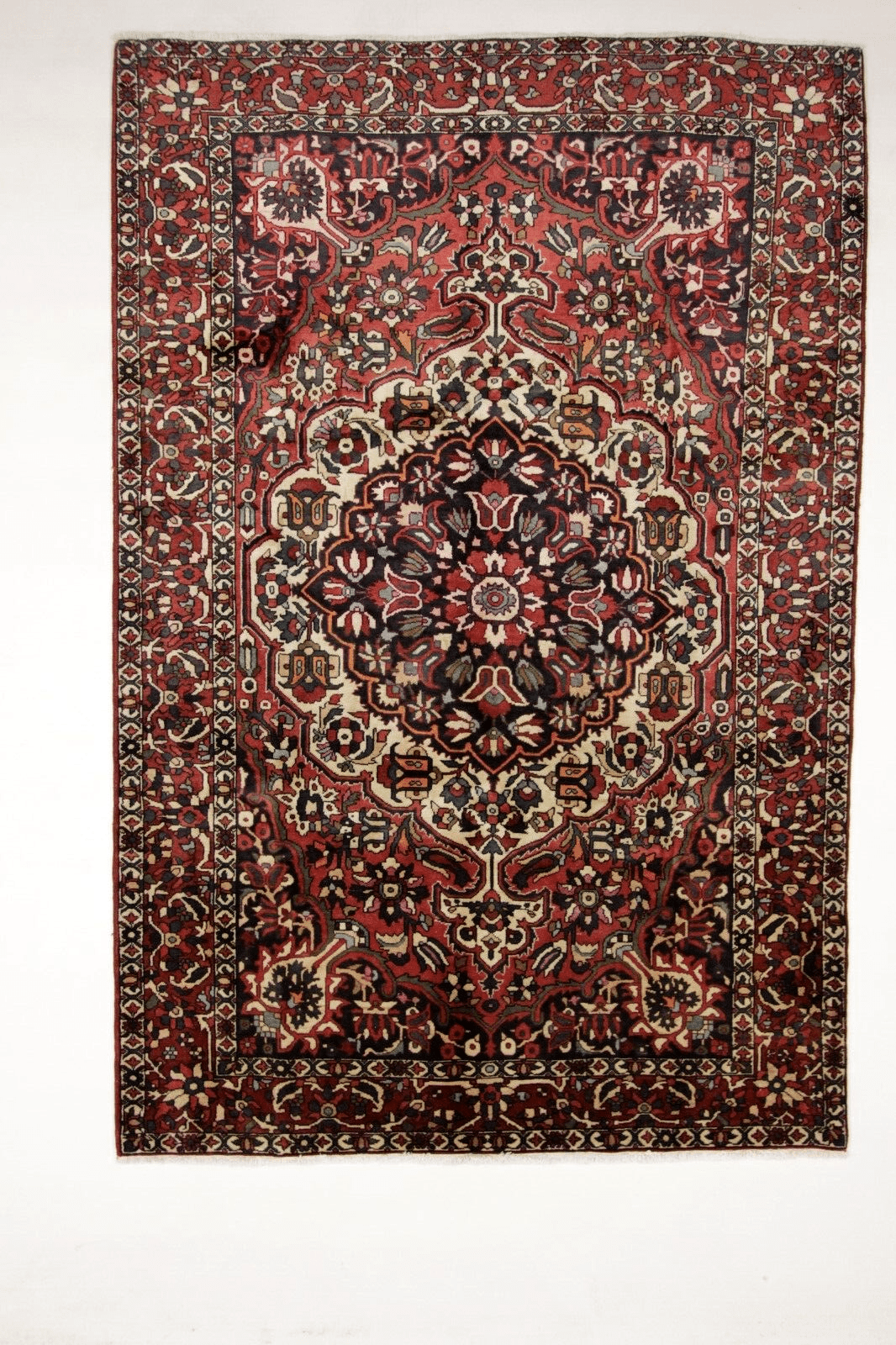 Perserteppich Bakhtiar 312 x 206 cm, 200.000 Knoten, handgeknüpft
