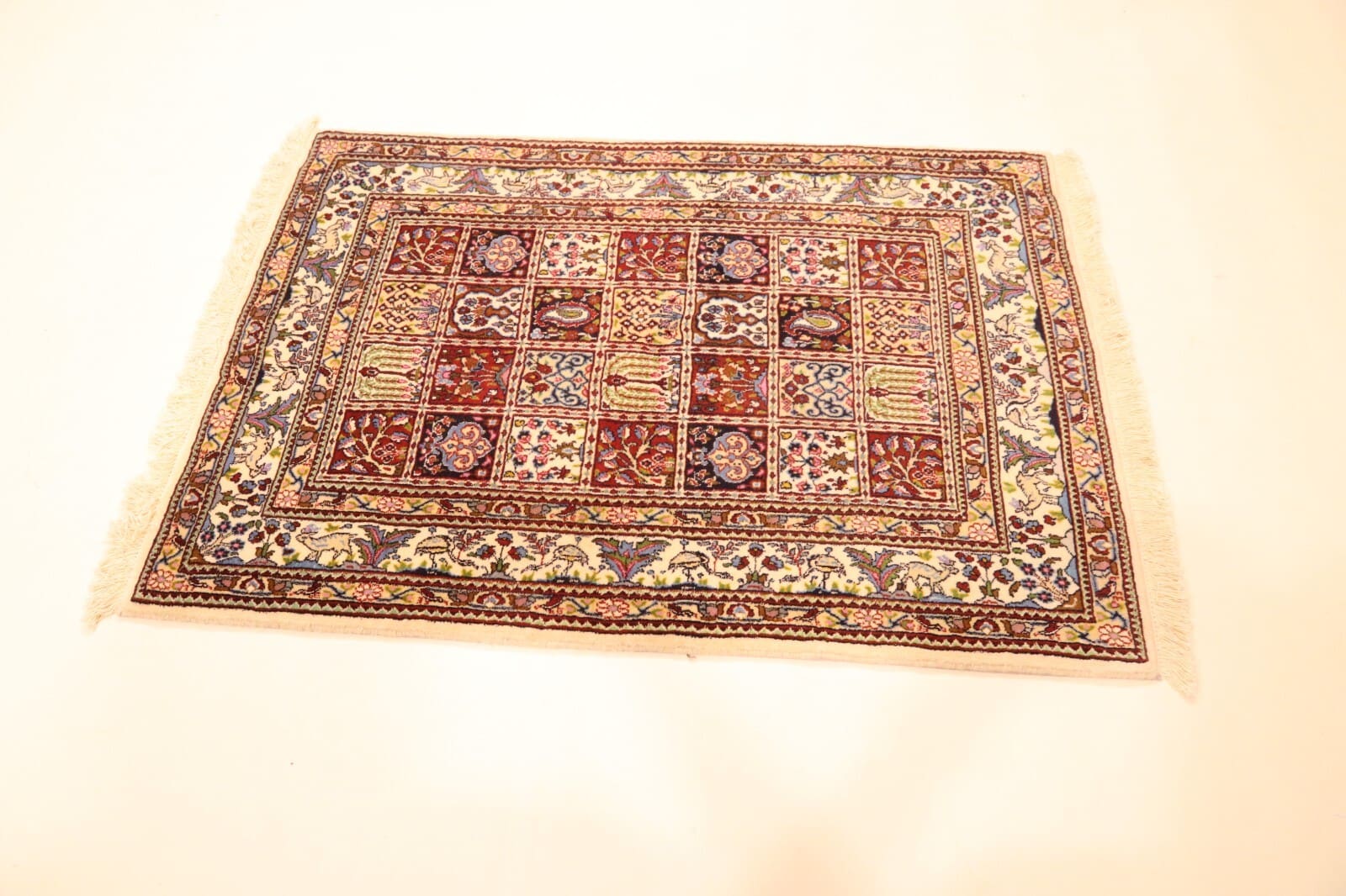 Orientteppich Moud 145 x 101 cm, 400.000 Knoten, handgeknüpft