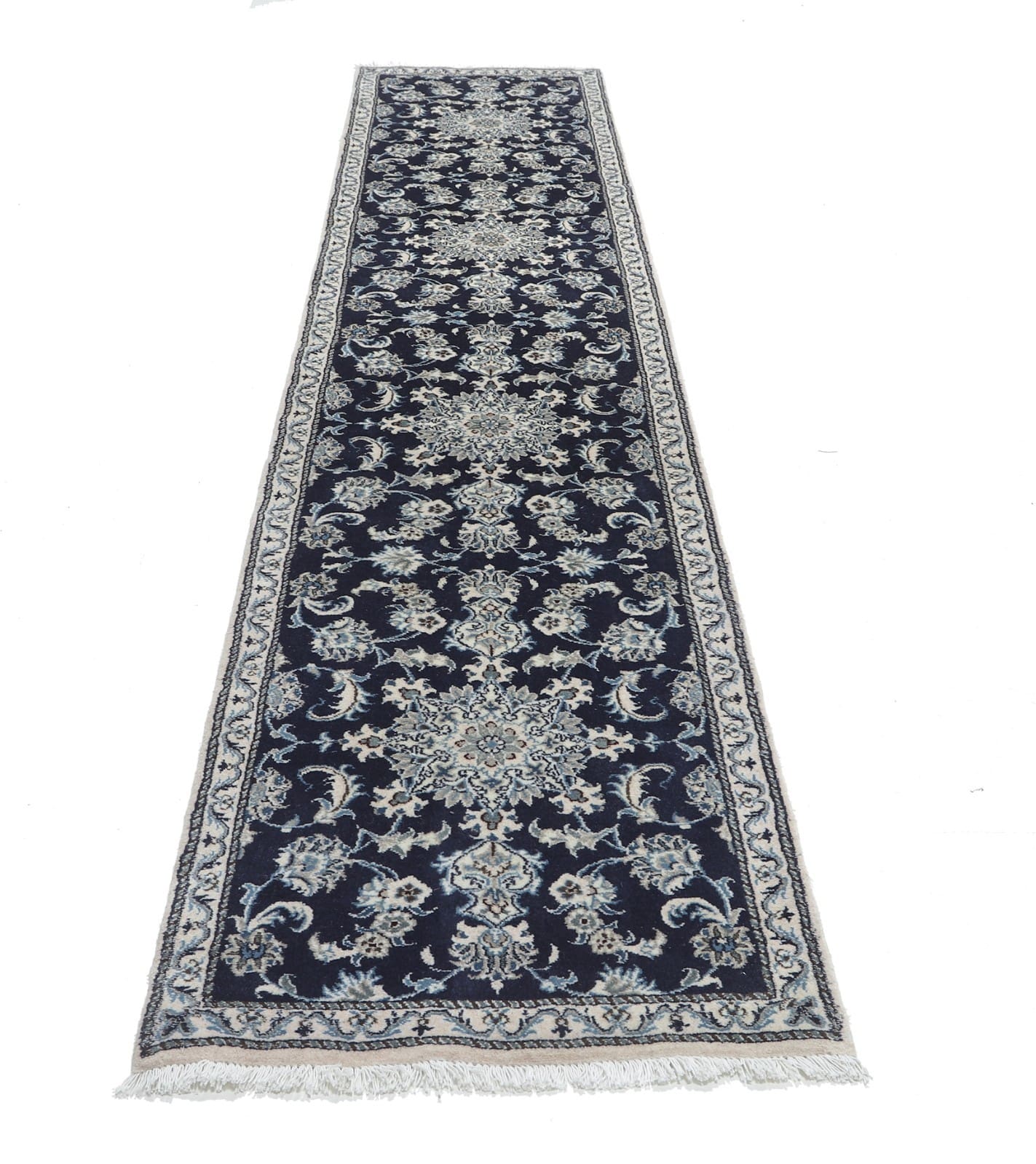 Original Perserteppich Nain Kashmari 388 cm x 81 cm handgeknüpft