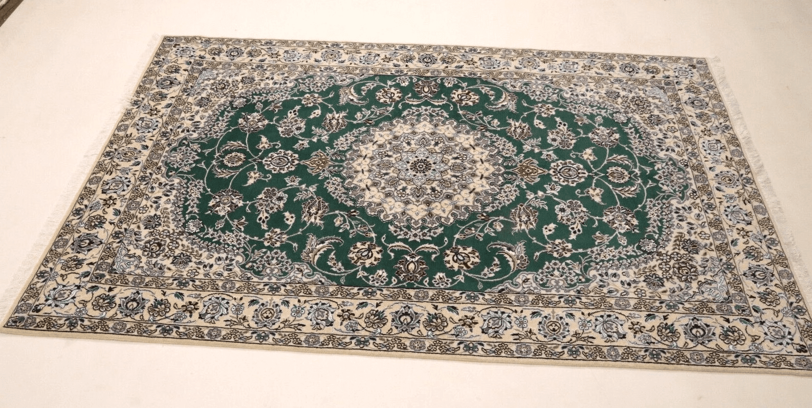 Wunderschöner Super Nain 9 La Perserteppich 252 x 157 cm, 500.000 Knoten, handgeknüpft