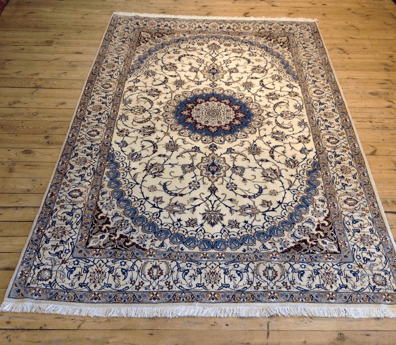 Wunderschöner Perserteppich Nain 9La 317 x 206 cm, 400.000 Knoten, handgeknüpft