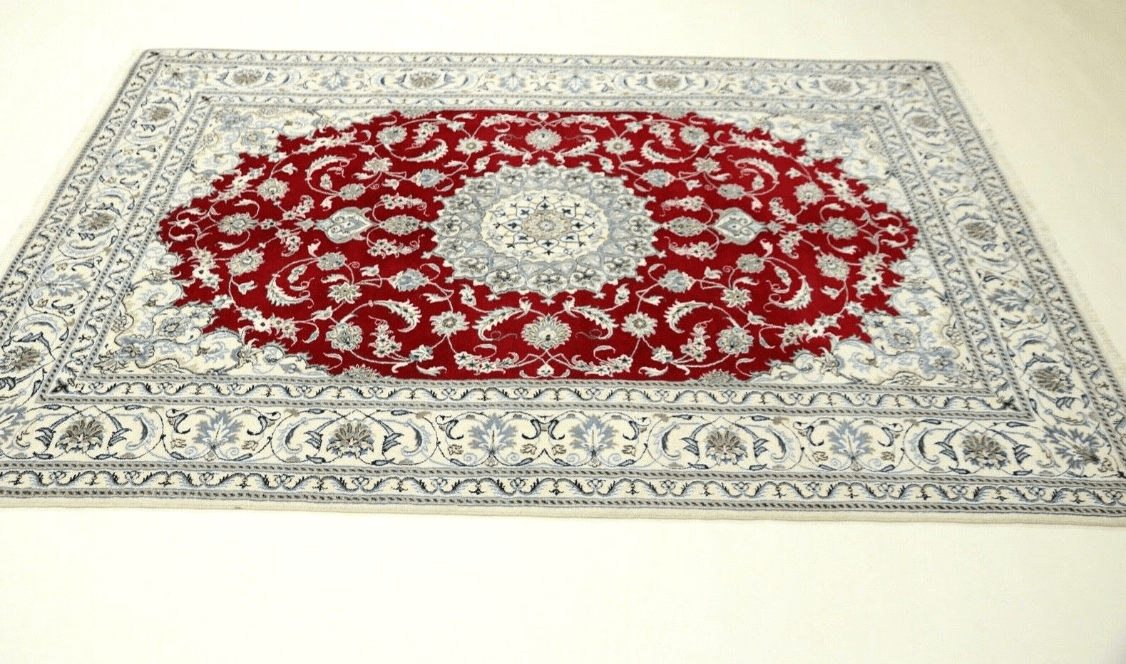Wunderschöner Perserteppich Nain 292 x 198 cm, 300.000 Knoten, handgeknüpft
