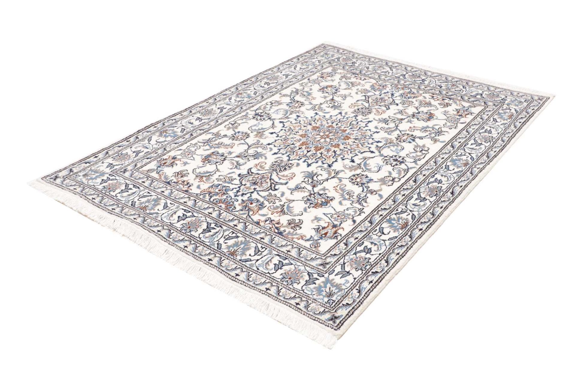 Nain Orientteppich 150 x 200 cm, florales Design, handgeknüpft