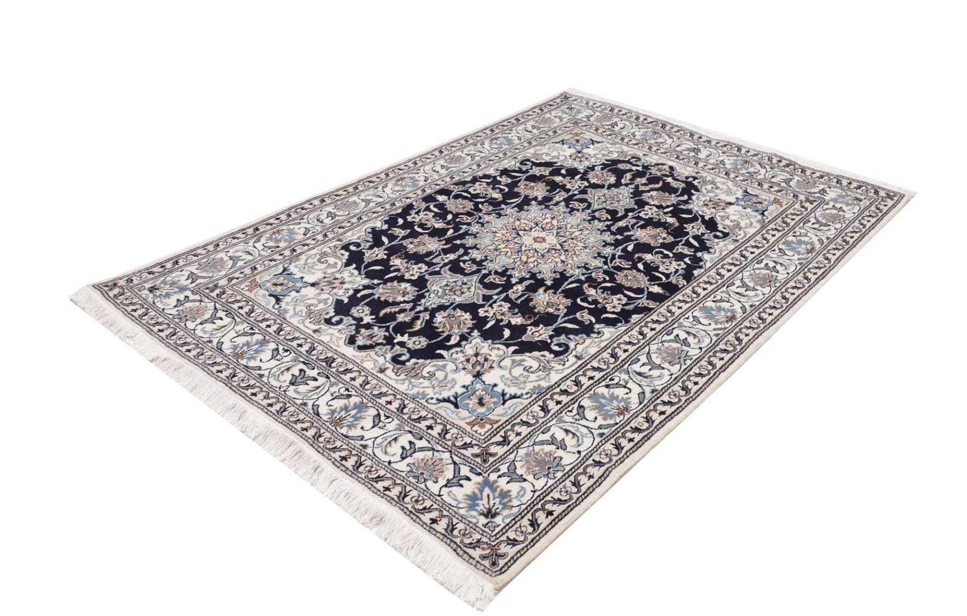 Nain Teppich 151 x 200cm, florale Muster, handgeknüpft, Perserteppich