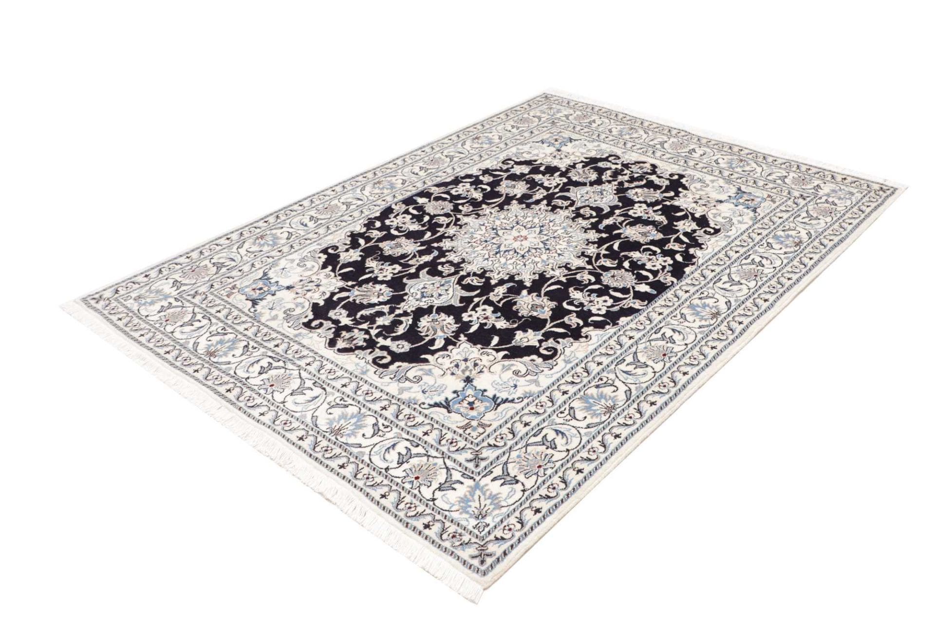 Nain Teppich 153 x 200cm, florale Muster, Schurwolle, handgeknüpft