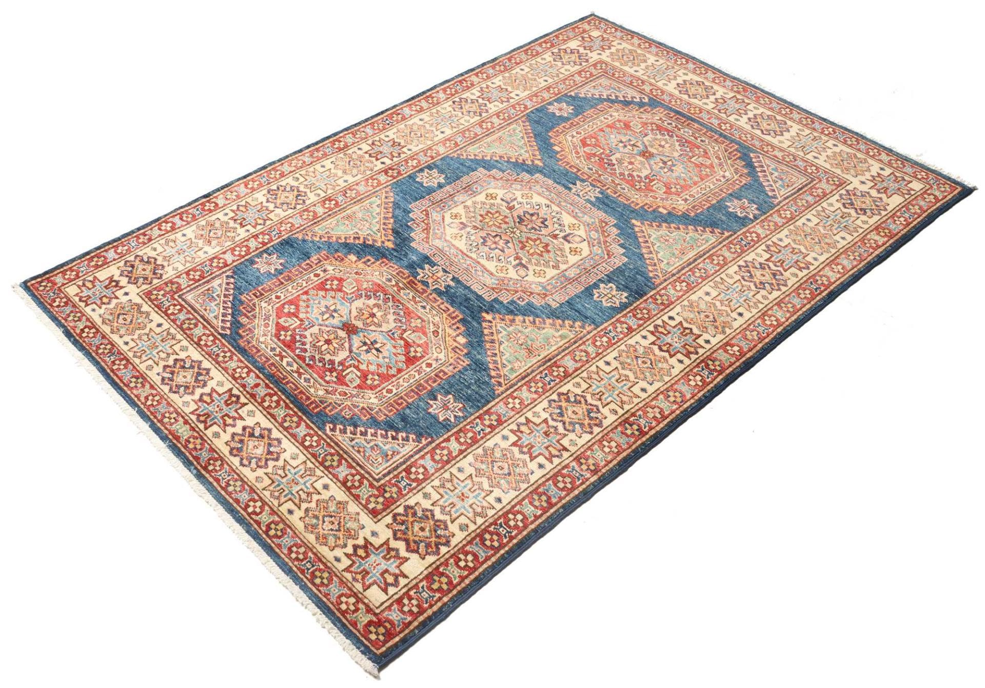 Kazak Teppich 126 x 181 cm - Handgeknüpft, geometrische Muster