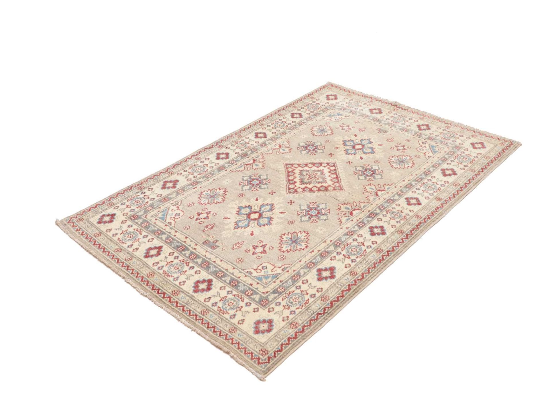 Kazak Teppich 106 x 153 cm - Handgeknüpft aus Schurwolle, Orientteppich