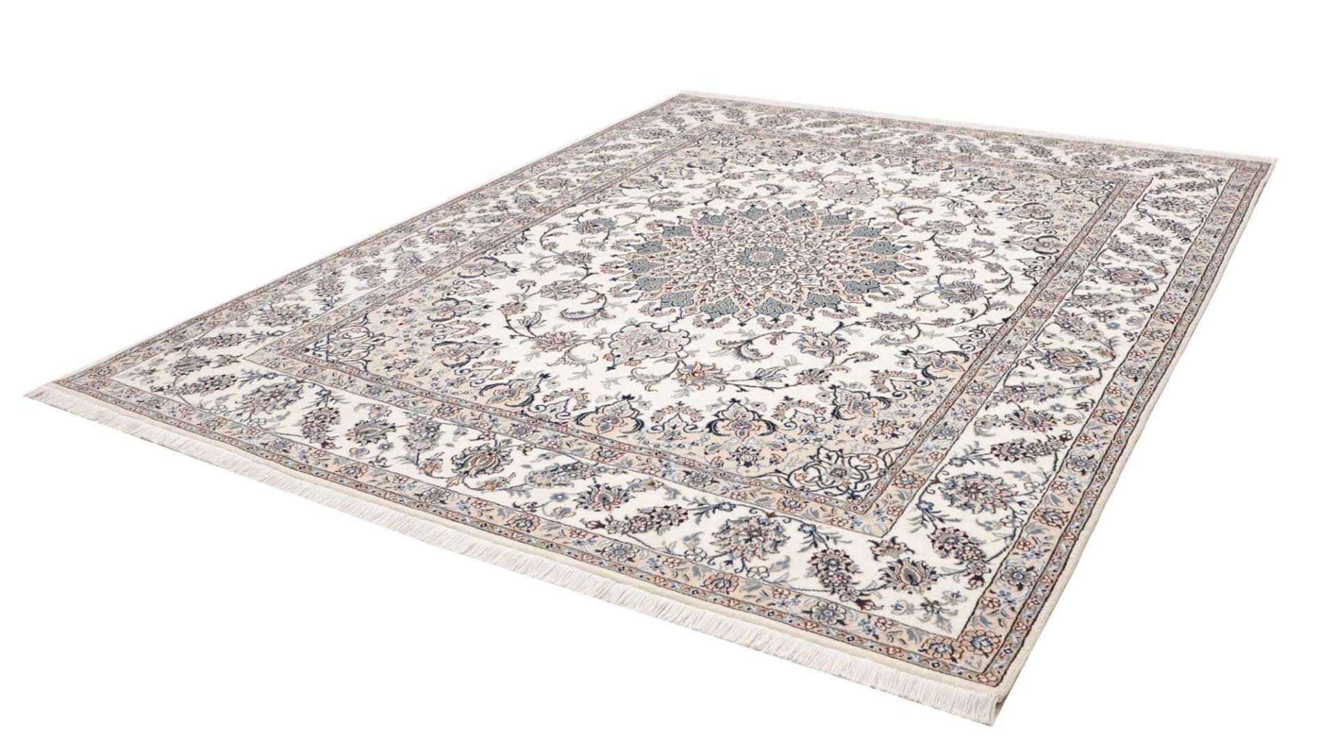 Nain Teppich 242 x 296 cm, florale Muster, handgeknüpft, Perserteppich