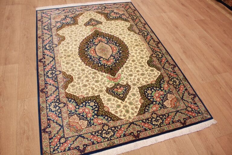 Seidenteppich Ghom 204x136 cm Beige, Botteh-Muster, handgeknüpft