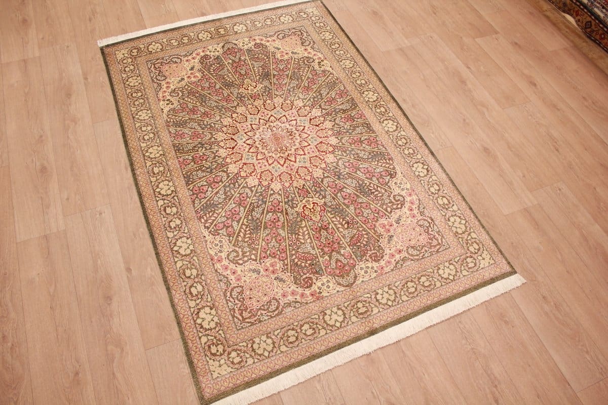 Seidenteppich Ghom 207x137 cm Grün, handgeknüpft, Naturfarben
