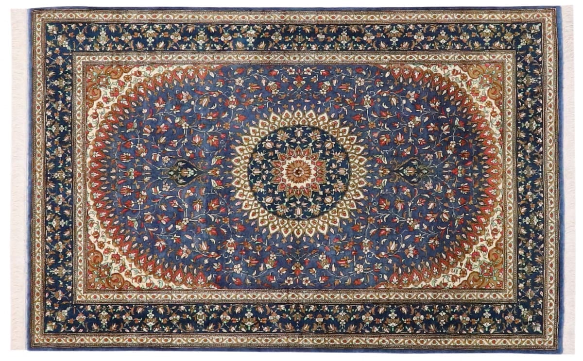 Reiner Seidenteppich Ghom 122x79 cm Blau, feingliedrig, handgeknüpft