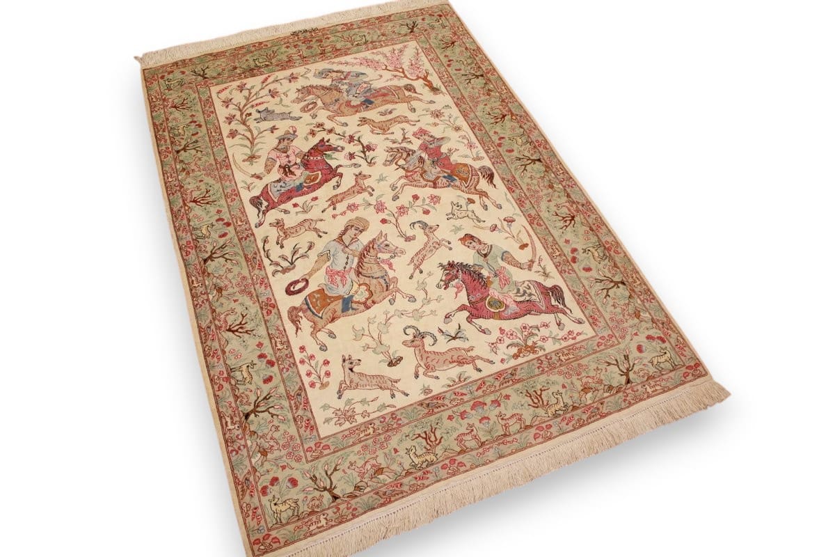 Seidenteppich Ghom 150x102 cm Jagdszene Beige handgeknüpft