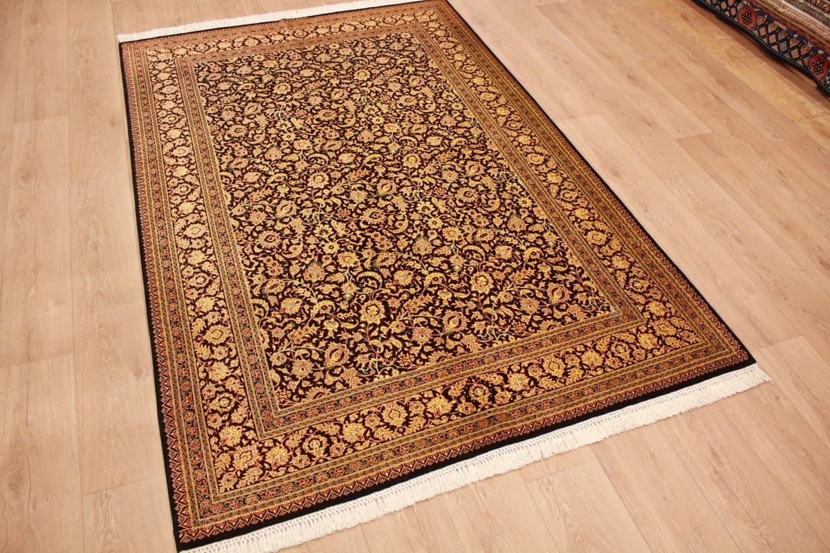 Perser Teppich Ghom 242x161 cm reiner Seide, feine Muster, handgeknüpft