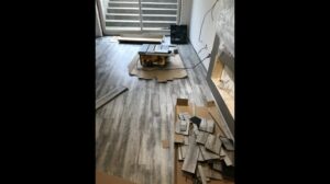 #937 REPARATUR UND INSTALLATION VON TEPPICHEN TONY'S; TORONTO ONTARIO KANADA