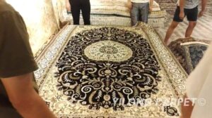 Persischer handgeknüpfter Teppich Isfahan Teppiche zum Verkauf