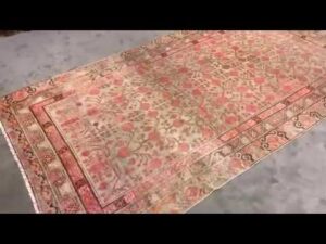 Antike Teppiche zur Dekoration der Räume in deinem Zuhause. Teppiche online kaufen.