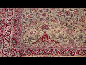 Feiner quadratischer antiker persischer Kerman Lavar Teppich 47429