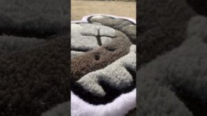 KAWS Tufting Teppich – Handgefertigtes Unikat! | TEPPICH LEBEN